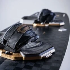 Crazyfly Elite IV - Freeride / Freestyle Kiteboard Discounts Apply ! -WindCore Store 900 crazyfly 2024 elite iv 5