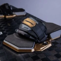 Crazyfly Elite IV - Freeride / Freestyle Kiteboard Discounts Apply ! -WindCore Store 900 crazyfly 2024 elite iv 6