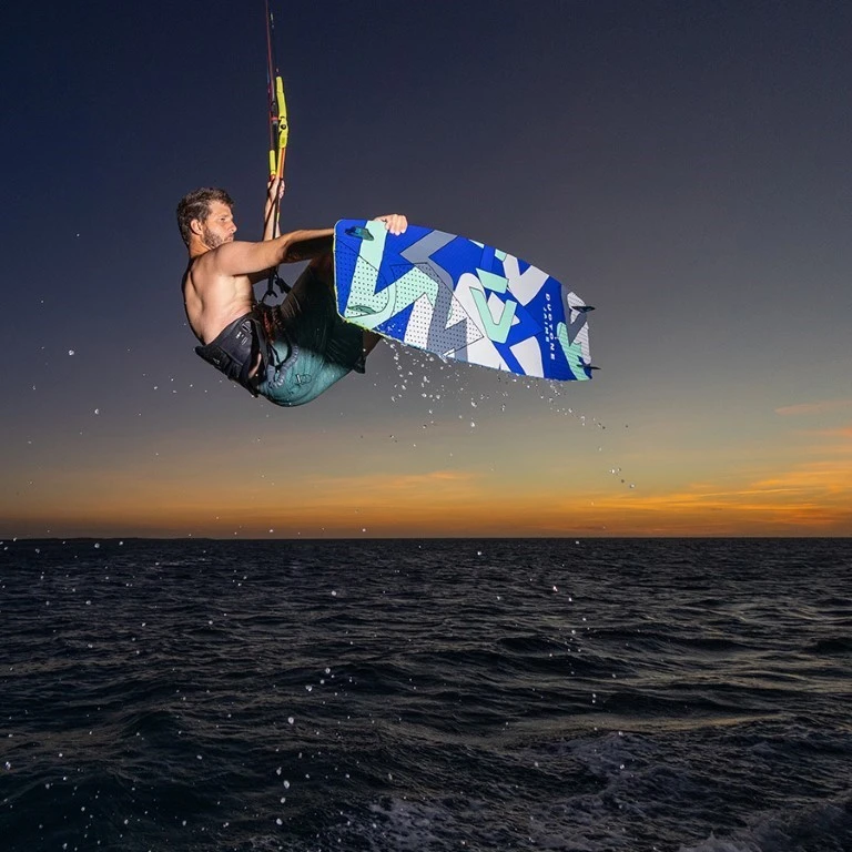 2024 Duotone Jaime Twintip Kiteboard Discounts Apply ! 4 2024 Duotone Jaime Twintip Kiteboard Discounts Apply ! - Image 4